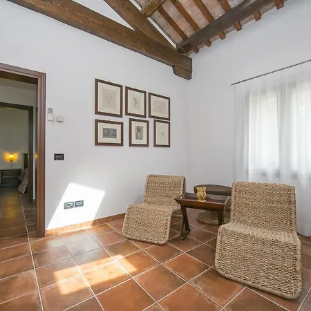 Apartment Solatia *